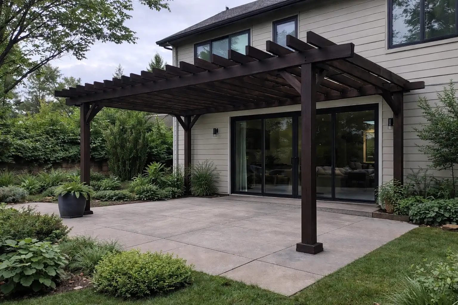Completed pergola built by Eastern Decks, East Auckland